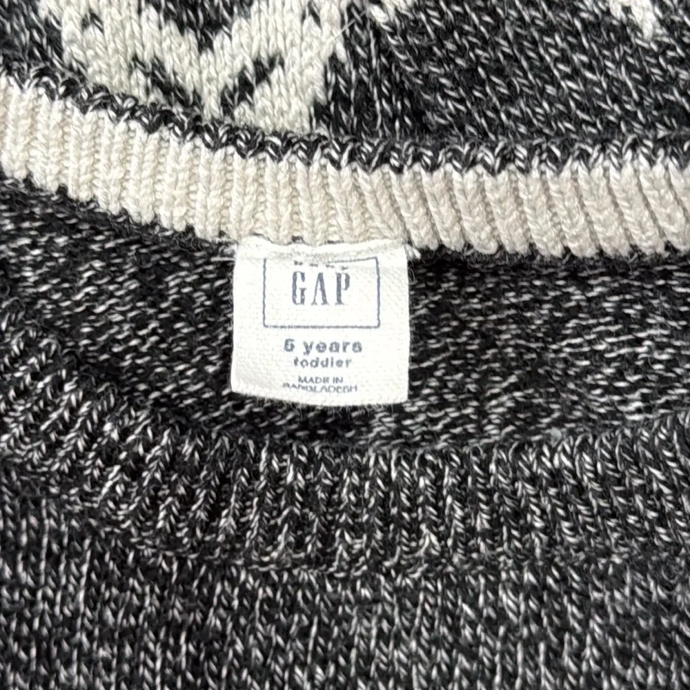 Baby GAP sweater dress girls size 5T knit stars preppy girlhoodcore school fall